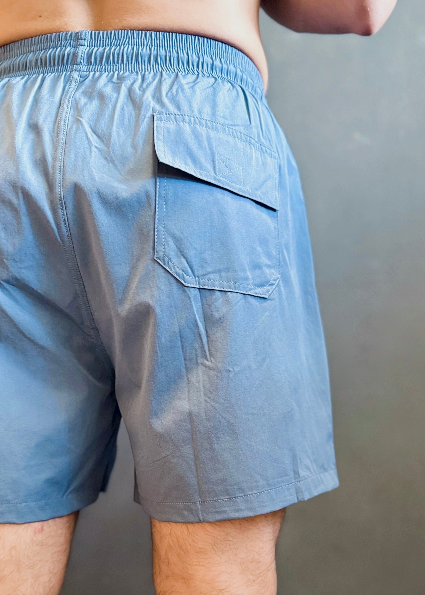 Short Nate (Azul Grisáceo)